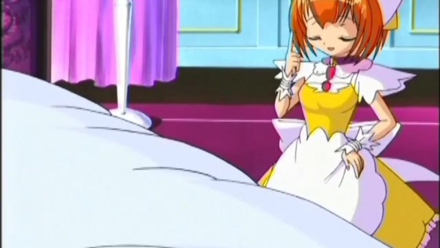 Siktir çeken anime hizmetçi sikiliyor