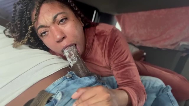 Bir hayranla seviş, beni kamyonetine al, büyük siyah pipisini profesyonel bir sokak fahişesi gibi yala