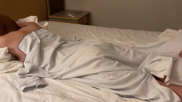 Bana sırt masajı yapmasını istedim ve o da yaptı ve içime boşaldı, bu yüzden hamile olabilirim