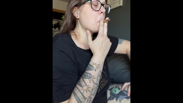 BBW üvey anne MILF uyan ve pişir 420 JOI senin POV baban