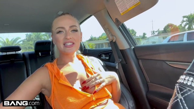 Bang Surprise – Bu Sarışın Güzel Elana Bunnz Bir BBC İstedi ve Biz de Teslim Ettik
