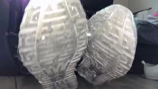 kirli eğitmenler görmezden gelir, ben seni görmezden gelip çalışırken sen onları temizlersin