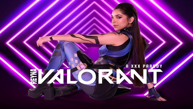 Genç Latina Madison Wilde'ı VALORANT REYNA Olarak Memnun Etmek Zor